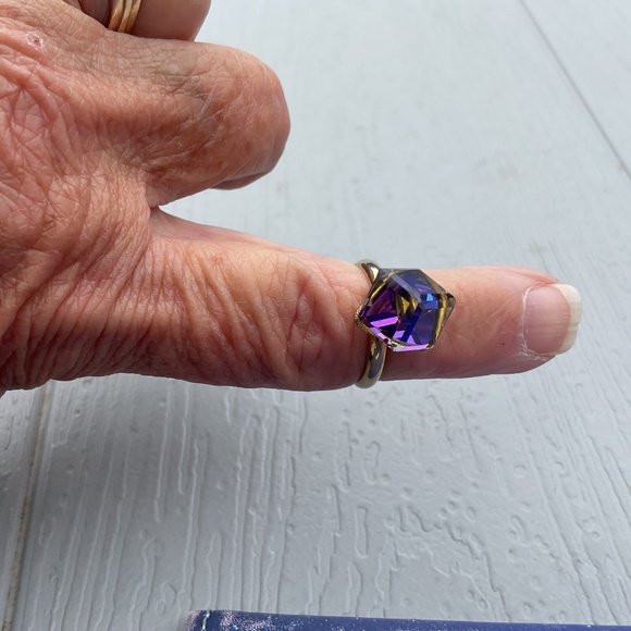 Fashion ring adjustable iridescent cube stone size5.5 - Picture 2 of 8